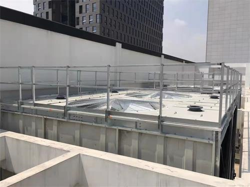 圓形逆流式冷卻塔參數表,圓形逆流式冷卻塔工作原理